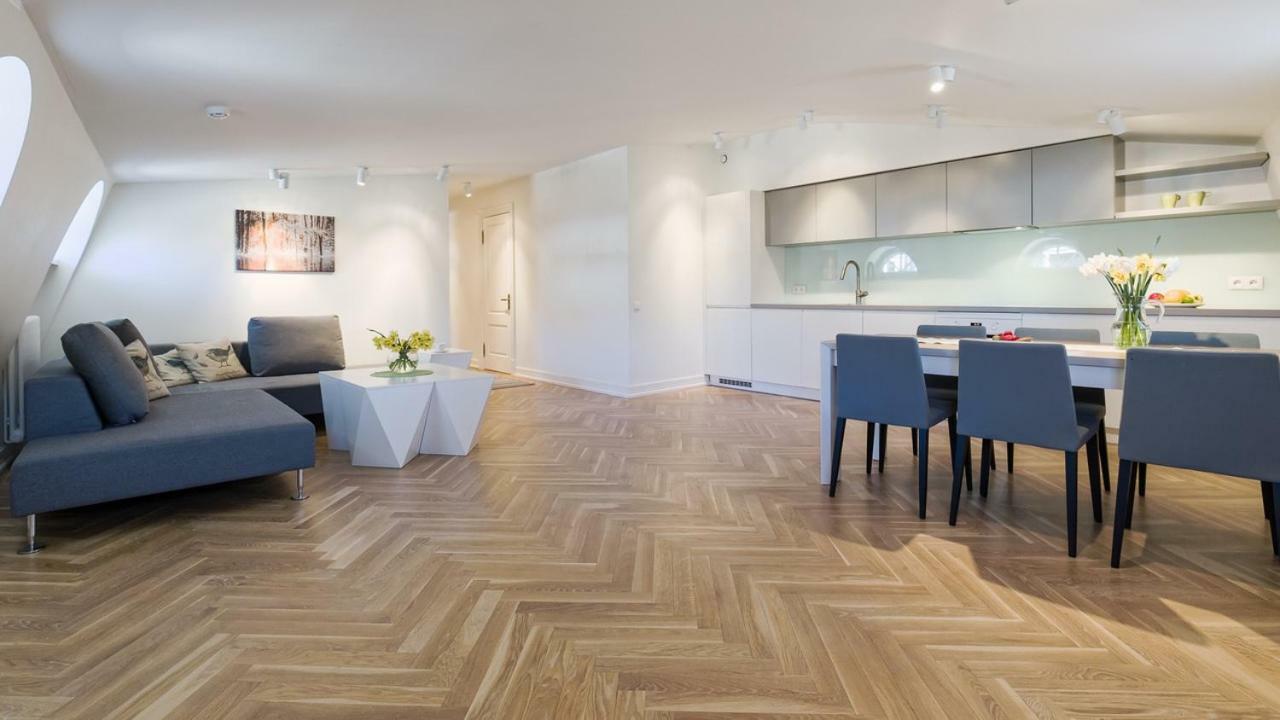 Great Apartament In A Heart Of Tallinn Kültér fotó