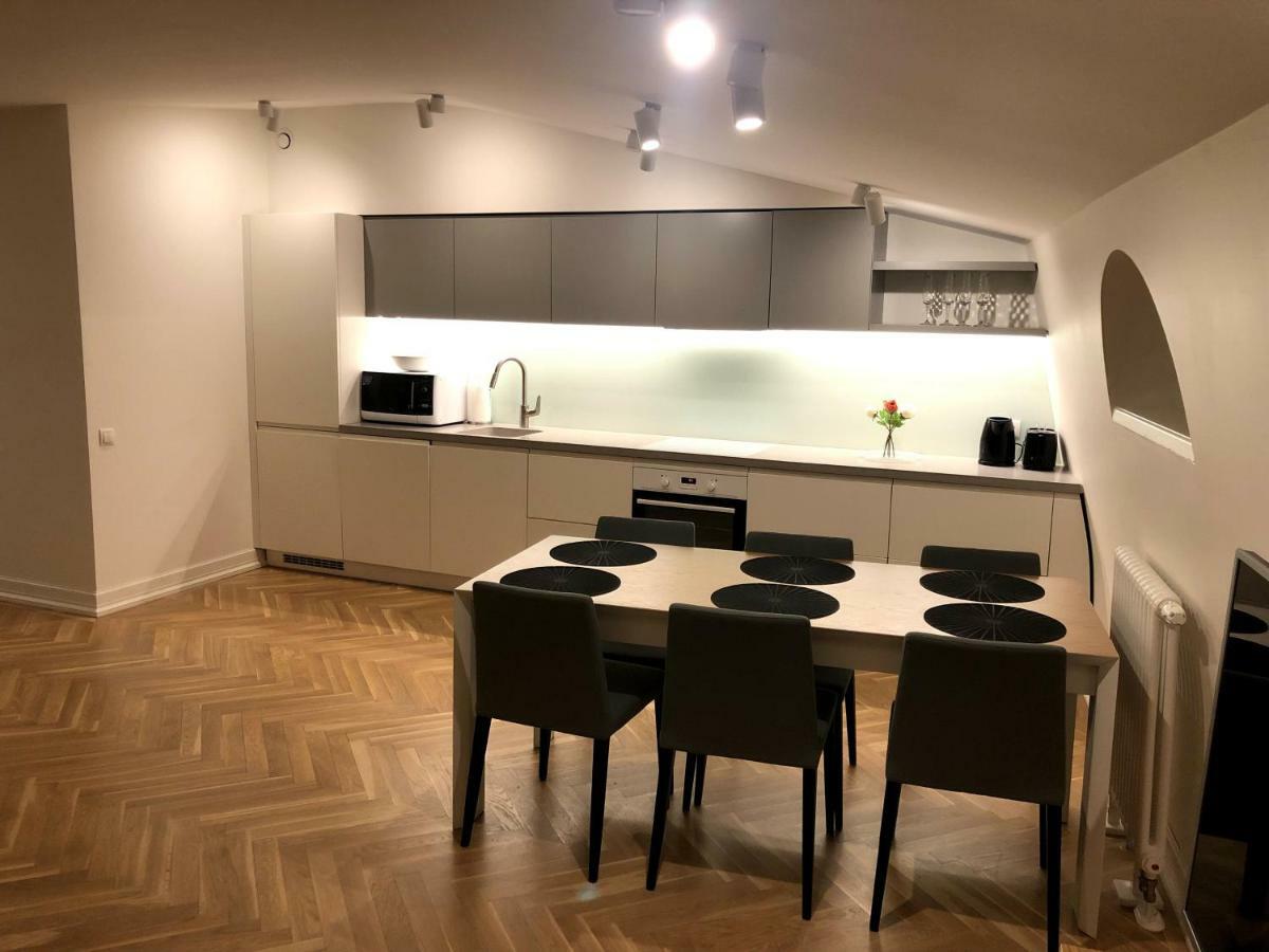 Great Apartament In A Heart Of Tallinn Kültér fotó